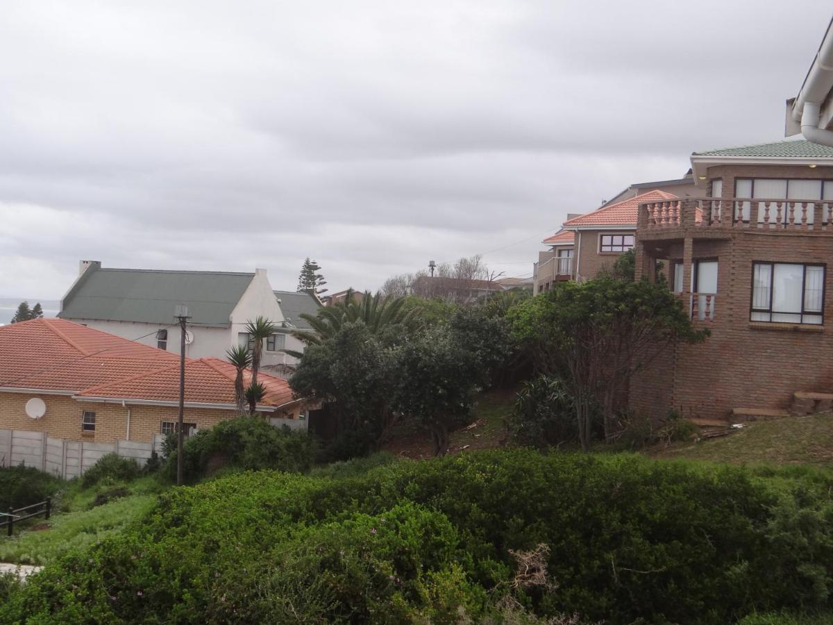 Beach House On 18P Repens Mossel Bay Exterior photo