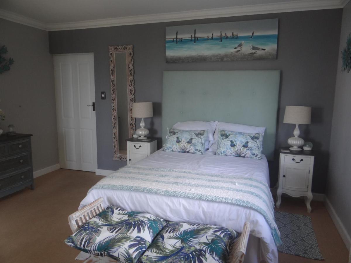 Beach House On 18P Repens Mossel Bay Exterior photo