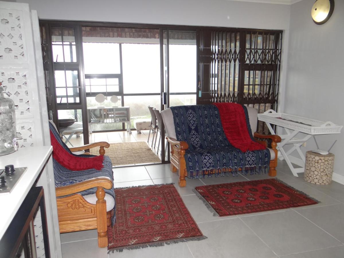 Beach House On 18P Repens Mossel Bay Exterior photo